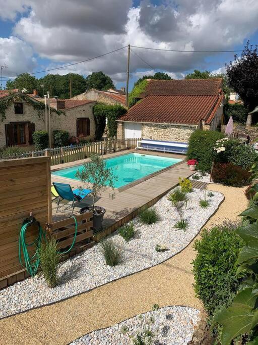 Gite Les Cigognes Le Champ-Saint-Pere エクステリア 写真